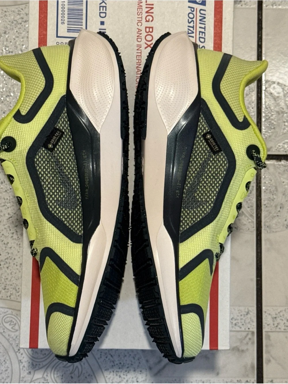 New Nike Air Zoom Pegasus 41 GORE-TEX Running Shoes Women's Size 9.5 FQ1357-300